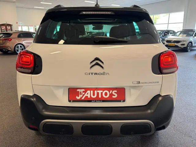 Citroën C3 Aircross 1.2 PureTech S&S Shine 2018 Benzine 4