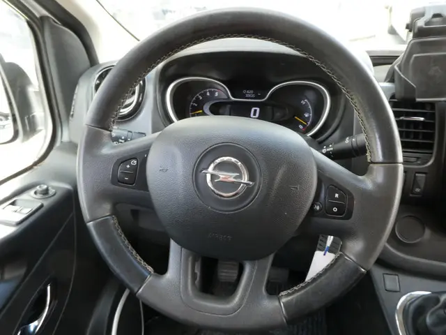 Opel Vivaro 1.6 CDTI L2H1 DC dubbel cabine 2016 Diesel 11