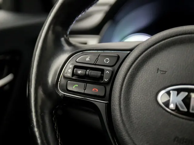 Kia Niro 1.6 GDi Hybrid Sport 2018 Hybride Benzine 22