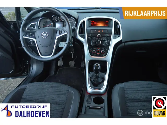 Opel Astra 1.4 Turbo Sport + 2015 Benzine 3