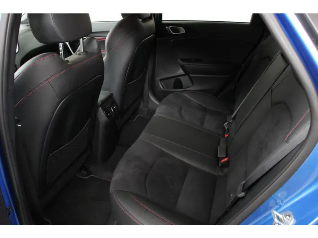 Kia ProCeed 1.6 T-GDI 204pk Automaat GT 2020 Benzine 8