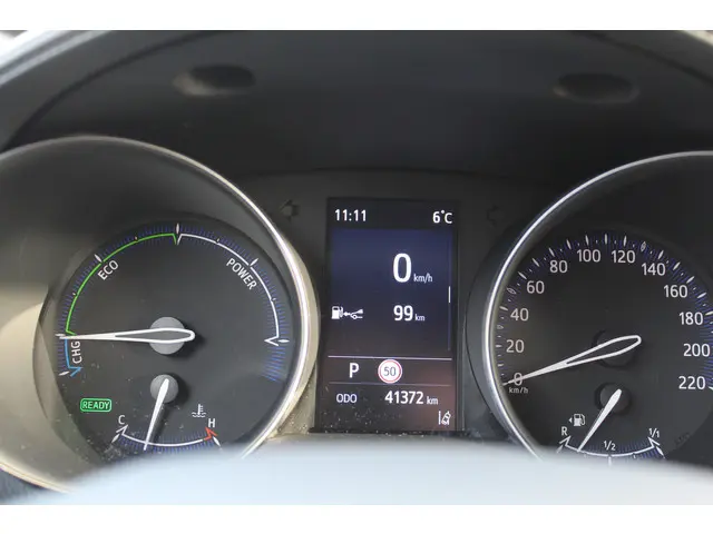 Toyota C-HR 1.8 Hybrid Style 2022 Hybride Benzine 30