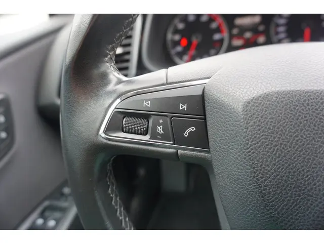 SEAT Leon 1.4 EcoTSI Style Connect 2016 Benzine 10