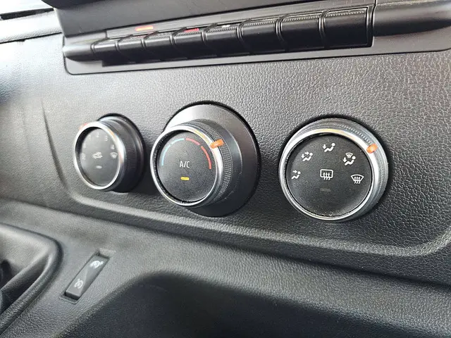 Renault Master 2.3 2023 Diesel 13