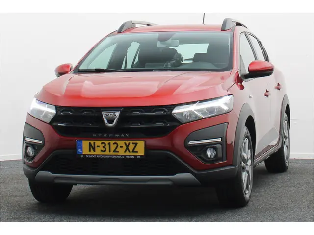 Dacia Sandero Stepway 1.0 TCe 90 Comfort 2021 Benzine 22