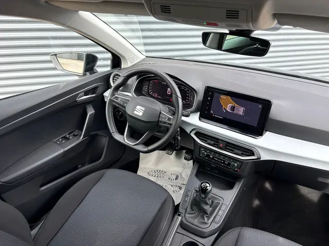SEAT Ibiza 1.0 EcoTSI Style PDC/ CAPLAY 2022 Benzine 10