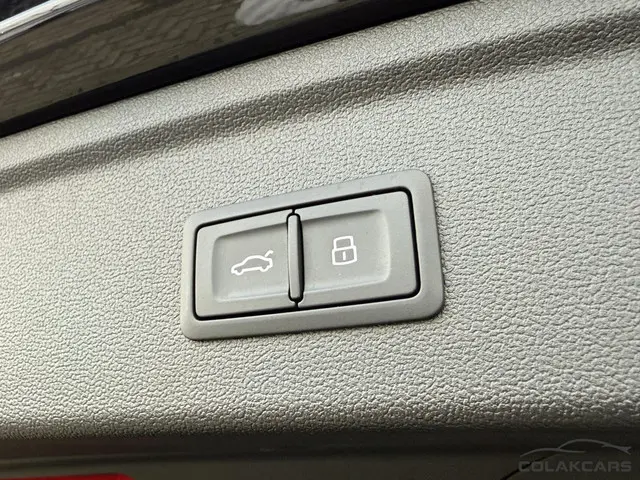 Audi RS3 2.5 TFSI RS 3 quattro 2025 Benzine 67