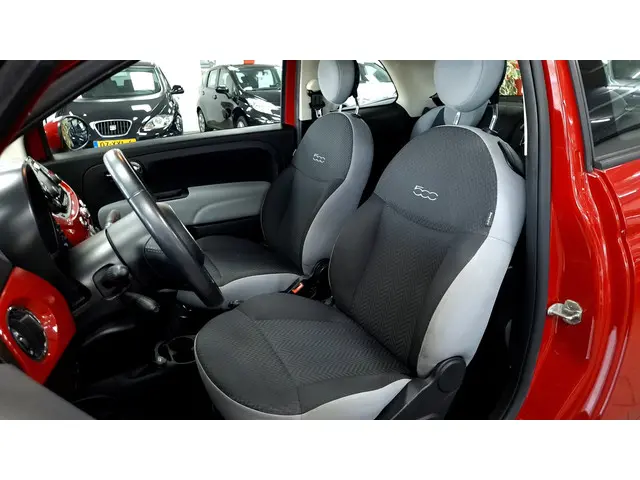 Fiat 500 1.2 Automaat 2019 Benzine 13