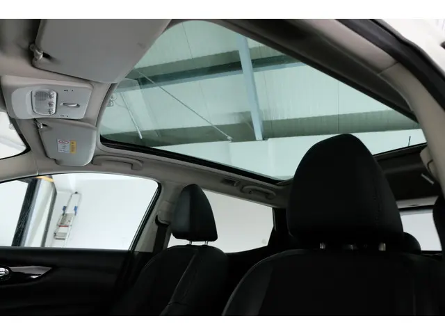 Nissan QASHQAI 1.2 Premier Edition 2014 Benzine 6