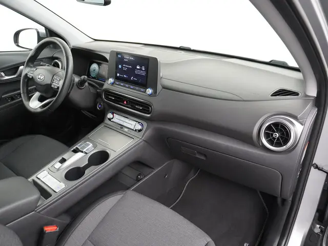 Hyundai Kona Trend 2021 Elektrisch 37