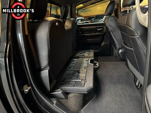 Dodge Ram 1500 Sport 5.7 V8 2018 LPG/Gas 18