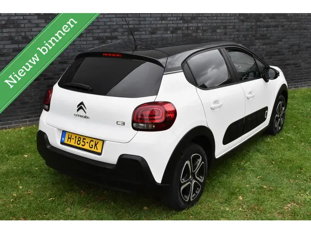 Citroën C3 1.2 PureTech S&S Feel Edition 2020 Benzine 28