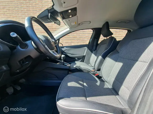 Renault Clio 1.0 TCe Intens 2020 Benzine 16