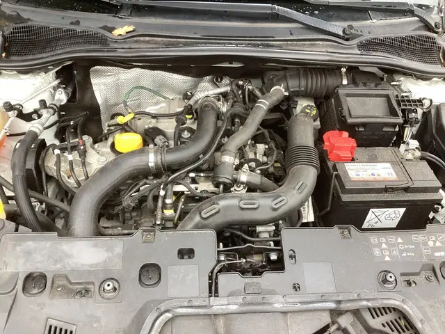 Renault Clio 0.9 TCe Eco2 Expression 2016 Benzine 17