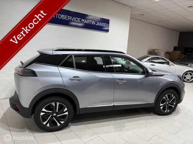 Peugeot e-2008 EV GT 50 kWh Navi 2021 Elektrisch 10