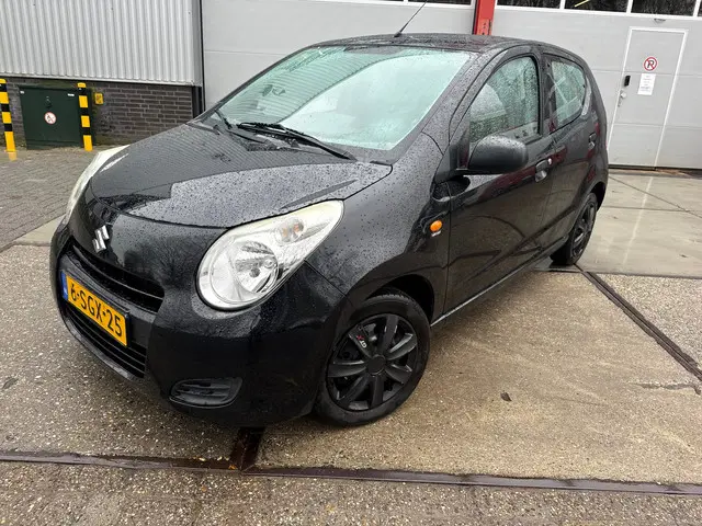 Suzuki Alto 1.0 Comfort EASSS 2013 Benzine