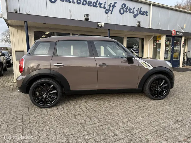 MINI Countryman 1.6 One Pepper 2013 Benzine 6