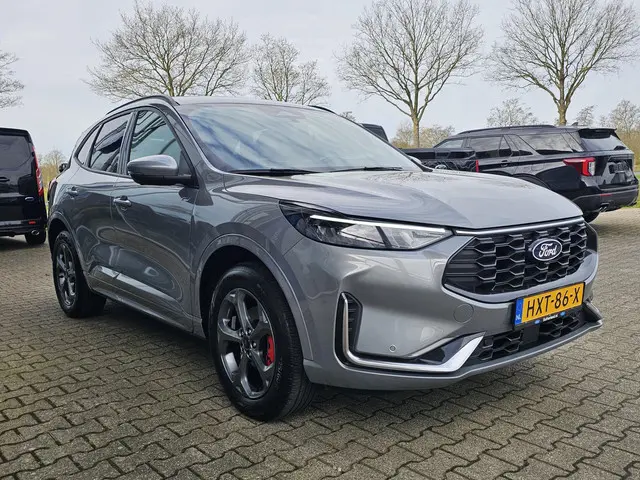 Ford Kuga 2.5 PHEV ST-Line X 2025 Hybride Benzine 6