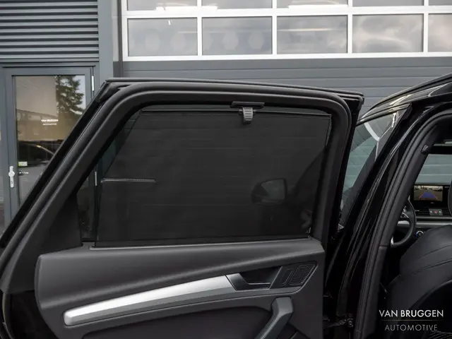 Audi Q5 50 TFSI e S-Line 2022 Hybride Benzine 20