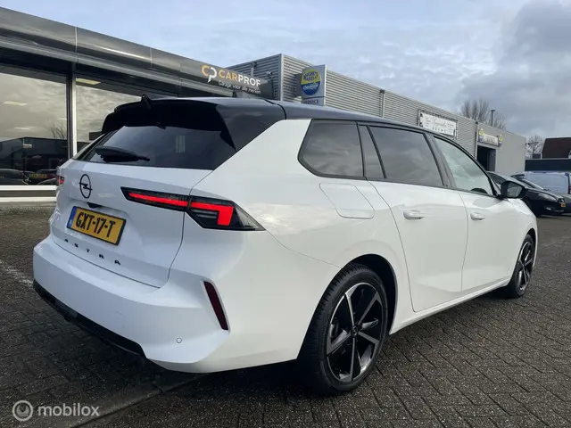 Opel Astra 2