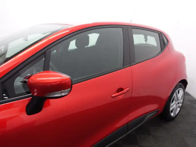 Renault Clio 0.9 TCe Sport- 2017 Benzine 22