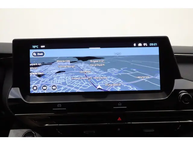 Citroën C5 X C5X 1.2 PureTech Plus 2025 Benzine 25