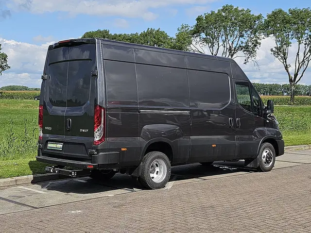 Iveco Daily 35C18 2024 Diesel 3