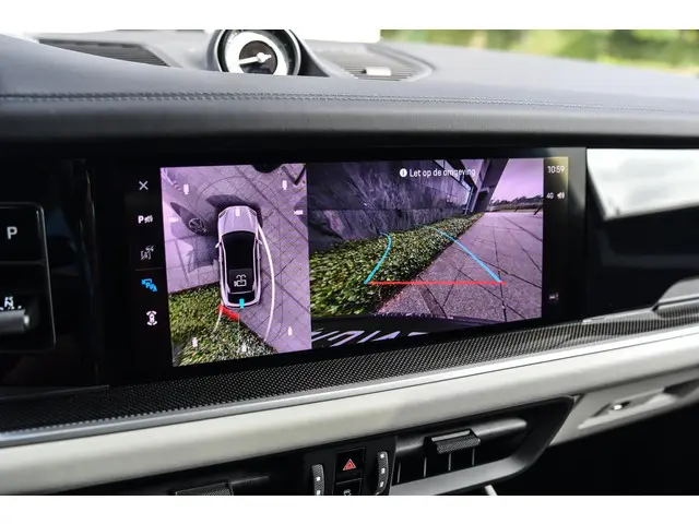 Porsche Cayenne Coupé 3.0 E-Hybrid 2025 Hybride Benzine 15