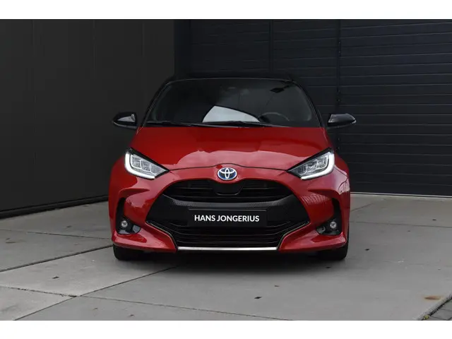 Toyota Yaris 2