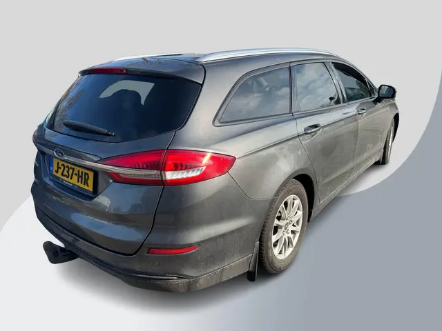 Ford Mondeo Wagon 1.5 Ecoboost Titanium 2019 Benzine 2