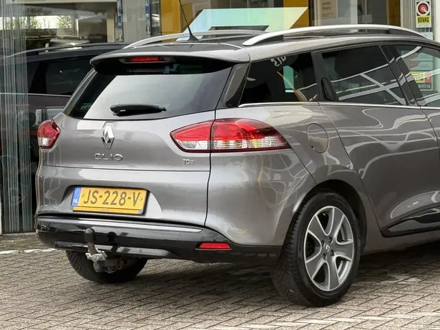 Renault Clio Estate 0.9 TCe Night&Day 2016 Benzine 15