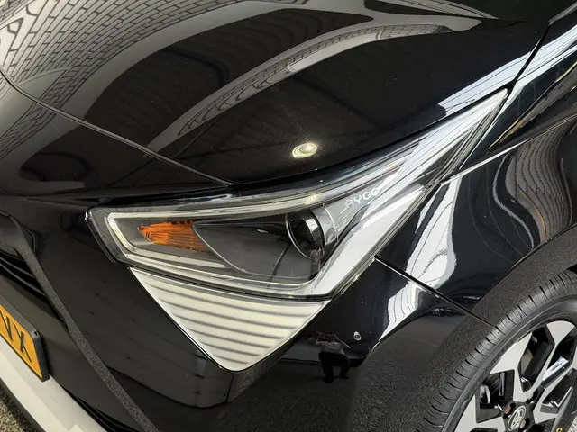 Toyota Aygo 1.0 VVT-i x-joy 2020 Benzine 7