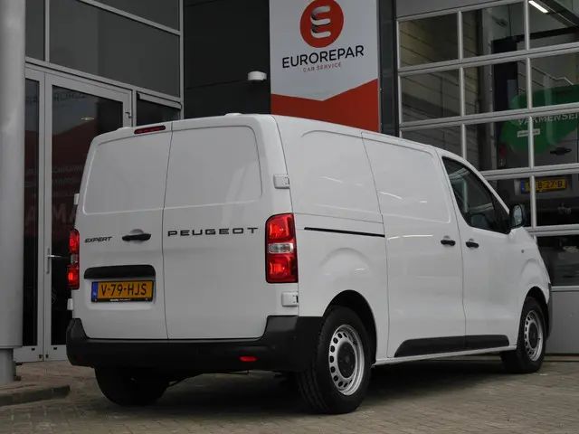 Peugeot Expert 1.5 BlueHDi 120 S&S L2 2024 Diesel 6