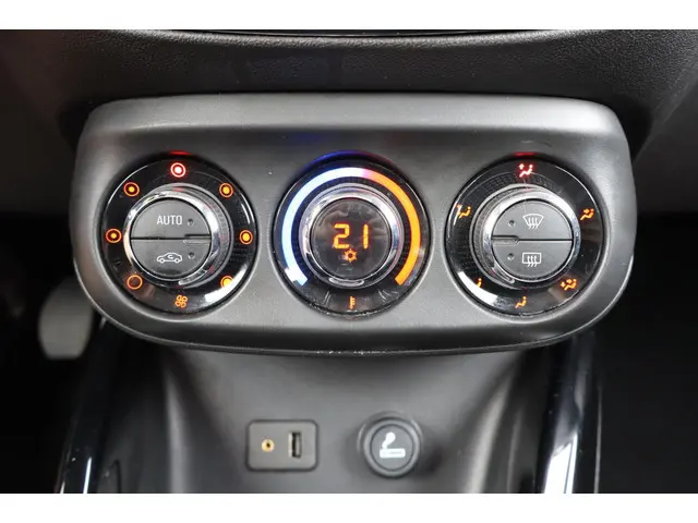 Opel ADAM 1.4 Jam Panoramadak 2015 Benzine 15