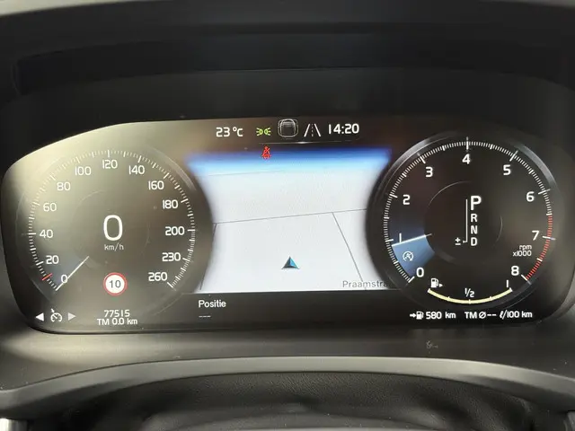 Volvo V60 2.0 T4 R-Design 2020 Benzine 24