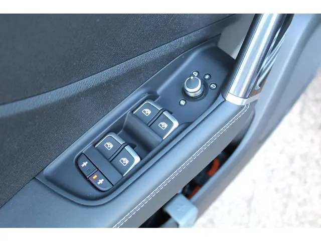 Audi Q2 1.0 TFSI #limited 2018 Benzine 10