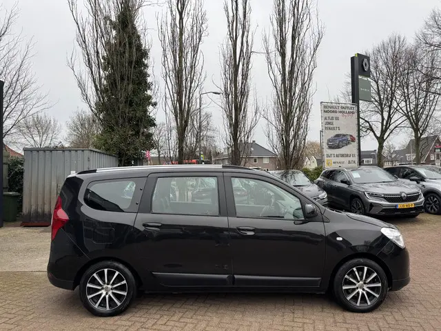 Dacia Lodgy 1.2 TCe Blackline 7p. 2015 Benzine 4