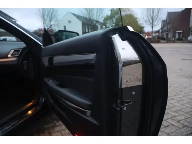 Mercedes-Benz E-Klasse Coupé 200 Ambition 2014 Benzine 22