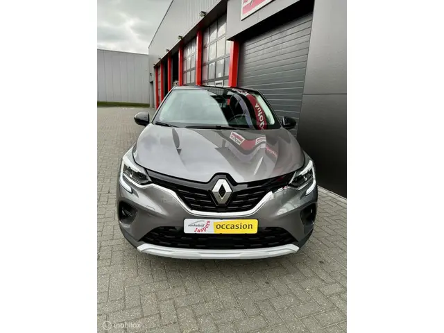 Renault Captur 1.0 TCe 90 evolution 2024 Benzine 8