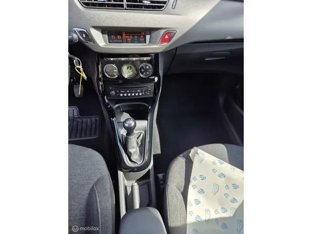 Citroën C3 1.2 PureTech Collection 2015 Benzine 6