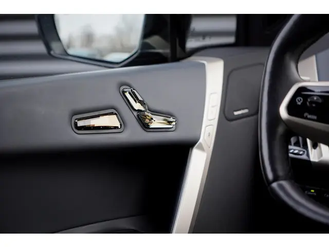 BMW iX xDrive40 Excellence 77 kWh 2022 Elektrisch 51