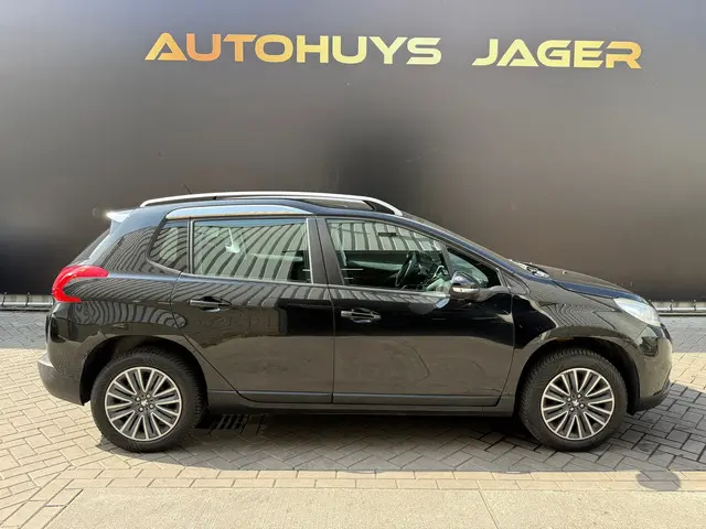 Peugeot 2008 1.2 PureTech Blue Lion 2016 Benzine 7