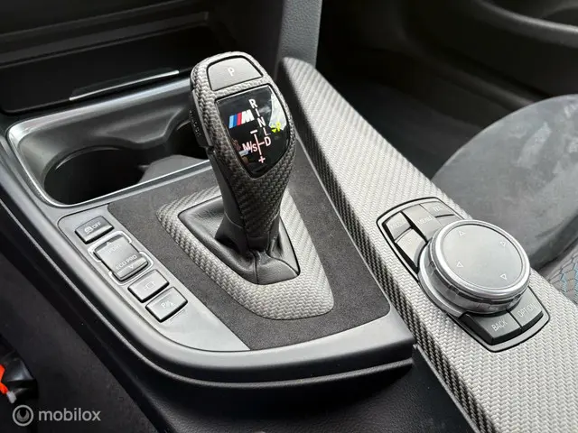BMW 4 Serie Coupé 435i High Executive 2015 Benzine 24