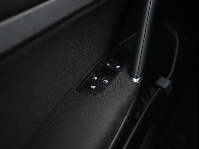 Volkswagen e-Golf E-DITION 2020 Elektrisch 21