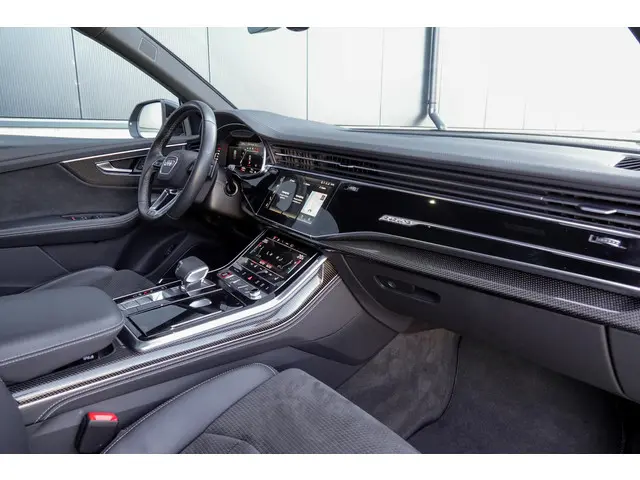 Audi SQ8 4.0 TFSI quattro 2021 Benzine 7