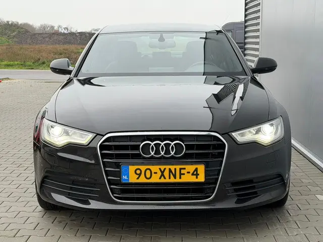 Audi A6 Limousine 2.8 FSI Pro Line Plus 2013 Benzine 2