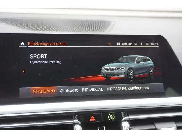 BMW 3 Serie Touring 330e 2021 Hybride Benzine 19