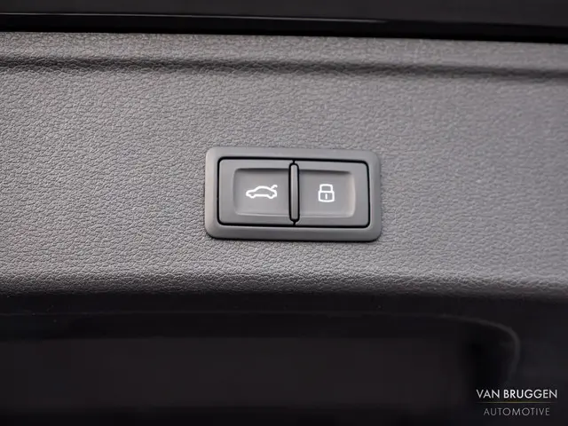 Audi A4 Avant 40 TFSI S-Line 2019 Benzine 10
