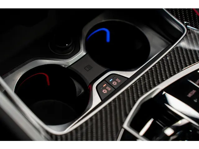 BMW X6 M60i xDrive 2023 Benzine 58