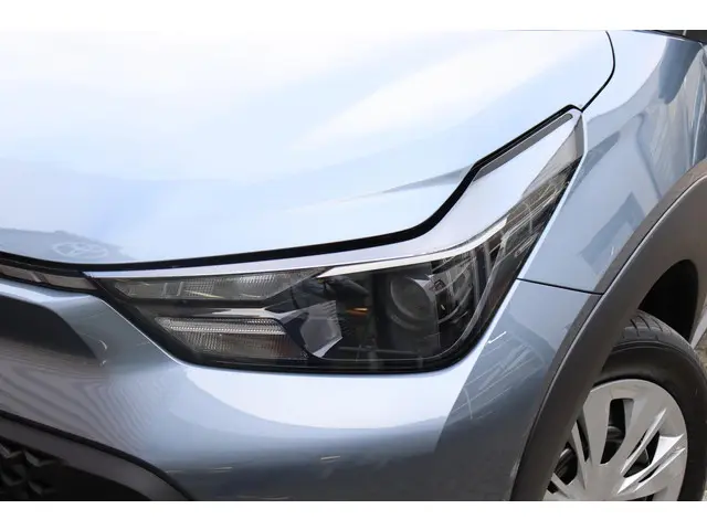 Toyota Aygo X Hybrid 115 Play 2026 Hybride Benzine 10